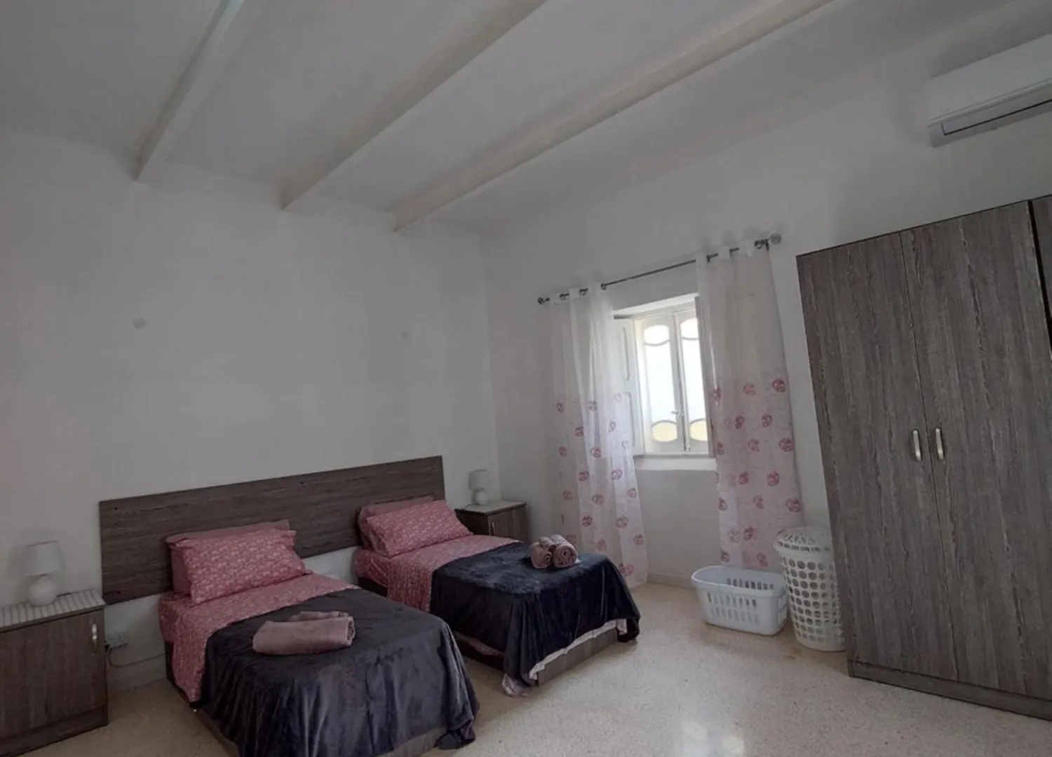 Suffolk Springs Rooms Rabat 0*,  Malta
