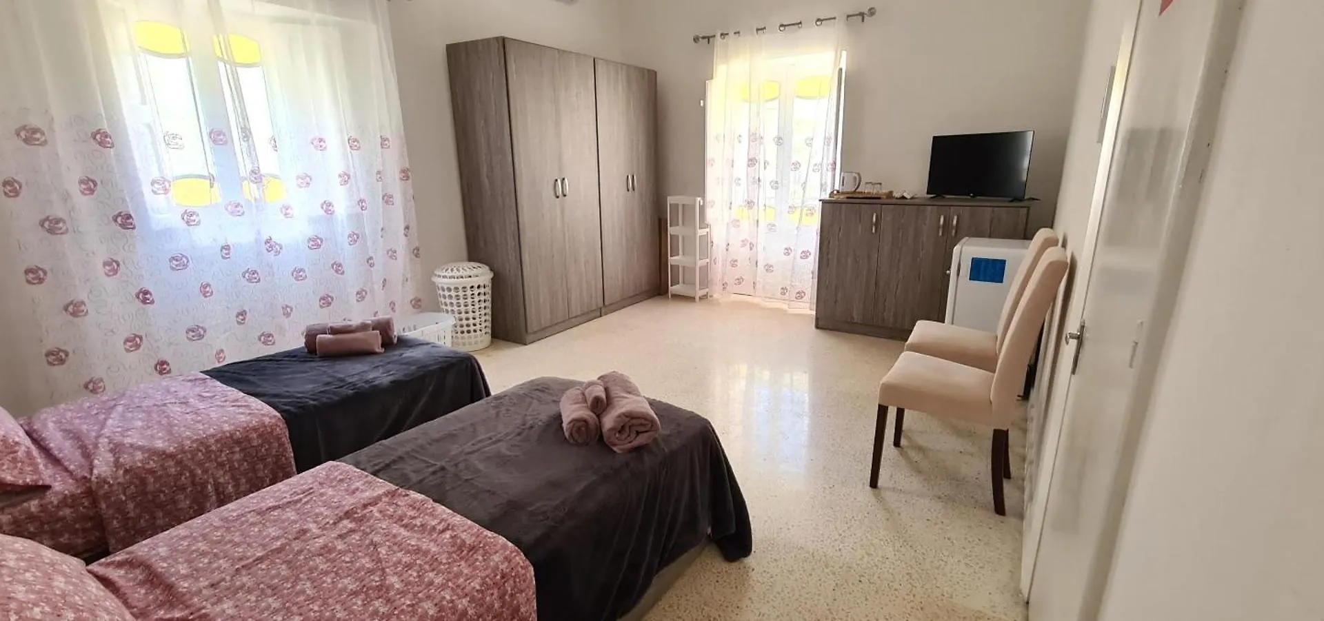 Privatunterkunft Suffolk Springs Rooms Rabat